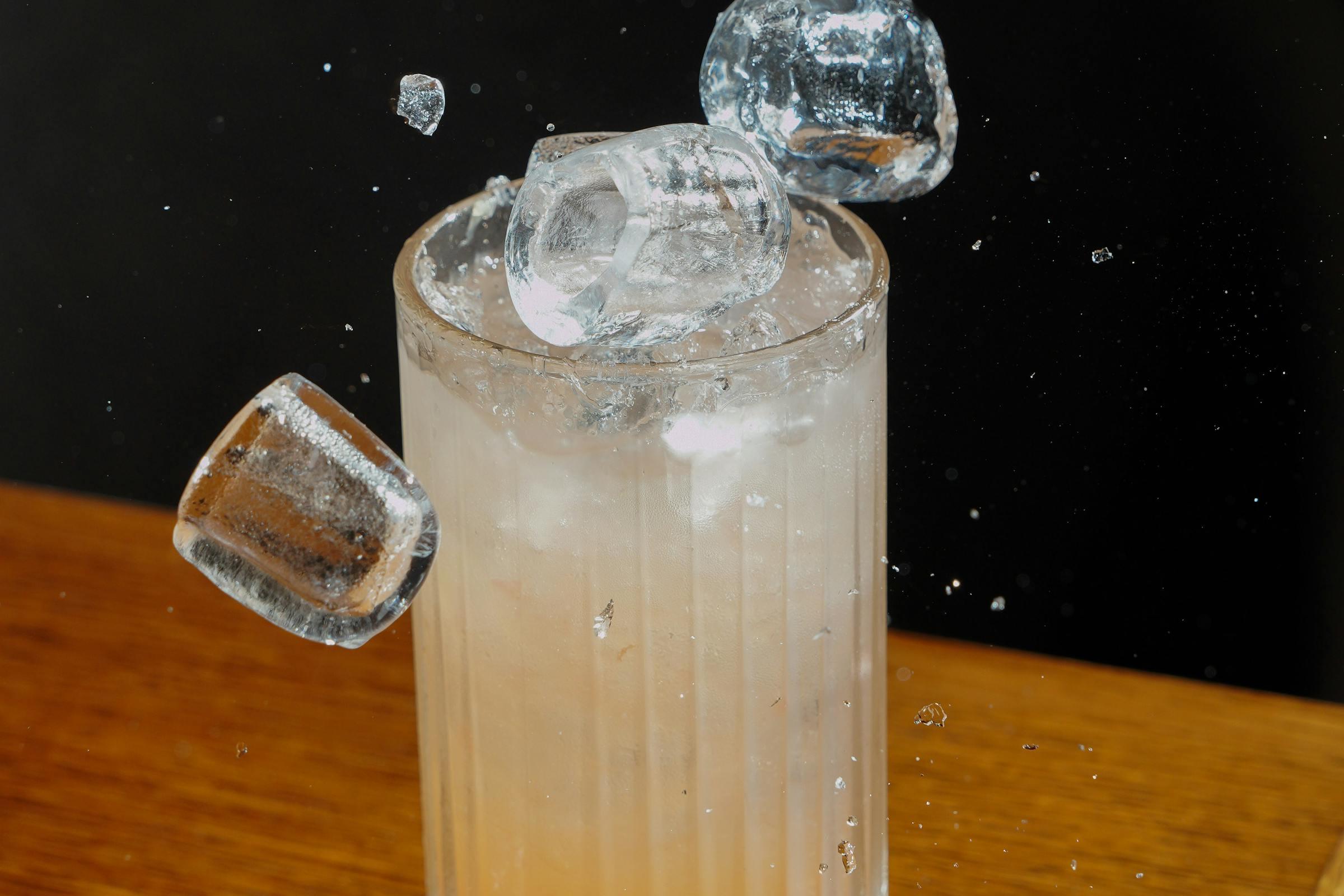 熱天喝冰飲為什么越喝越熱，深圳蔬菜配送公司與您聊一聊